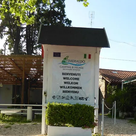 Camping Smeraldo Campsite Trevignano Romano